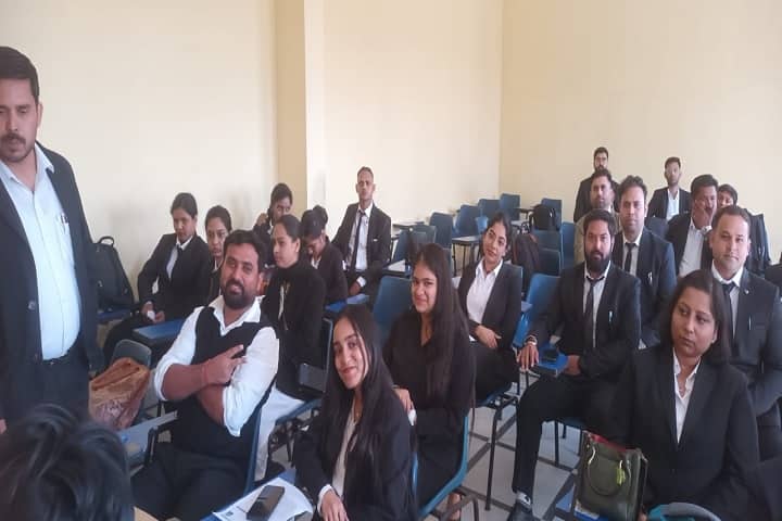 Chaudhary Dalel Singh Law College campus in Meerut, Uttar Pradesh, India — photo 1