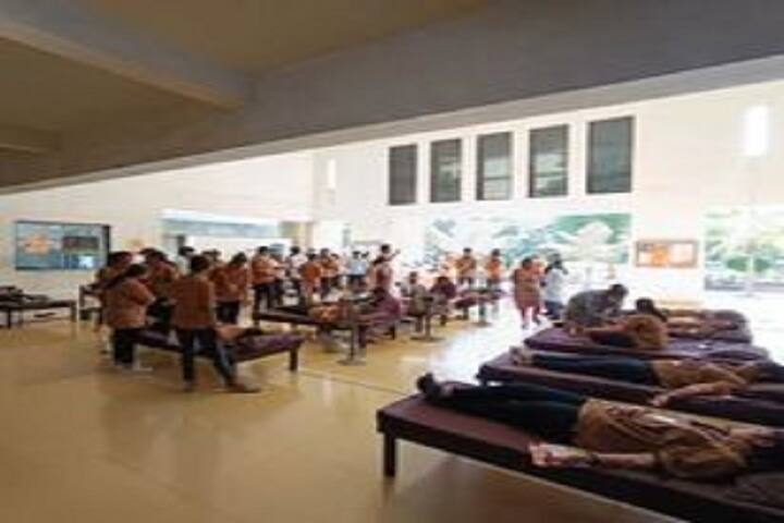 Shri HV Mehta Institute of Nursing campus in Rajkot, Gujarat, India — photo 2