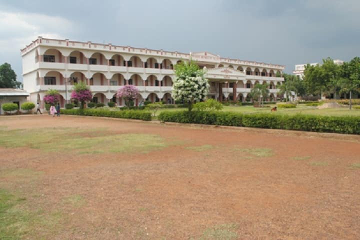 Prakasam Engineering College campus in Ongole, Andhra Pradesh, India — photo 1