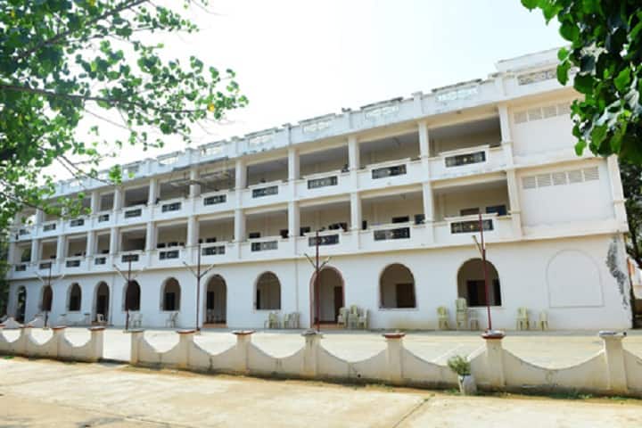 Prakasam Engineering College campus in Ongole, Andhra Pradesh, India — photo 3