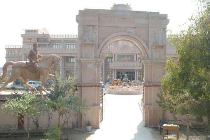 Shiv Shakti College of Nursing campus in Mansa, Punjab, India — photo 1