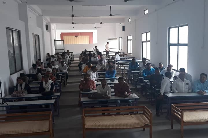 Lokbandhu Rajnarayana Law College campus in Gangapur, Uttar Pradesh, India — photo 3