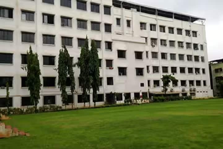 Lokmanya Tilak College of Engineering, Navi Mumbai campus in Navi Mumbai, Maharashtra, India