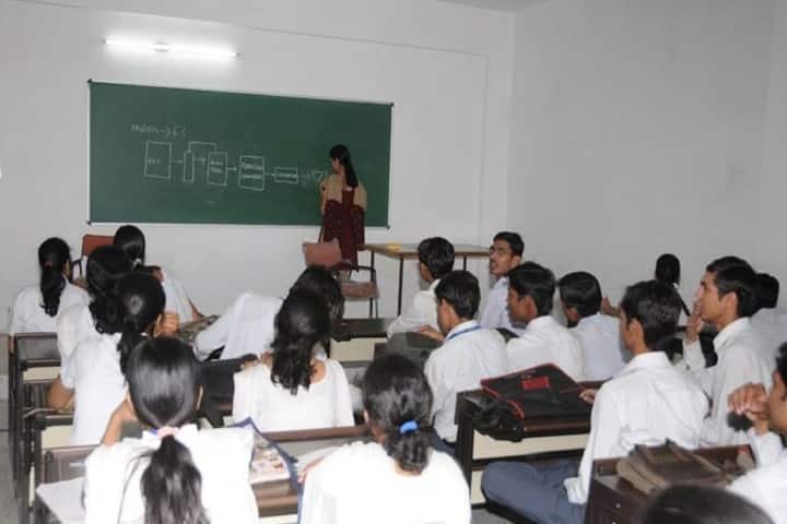 SR Government Polytechnic College campus in Sagar, Madhya Pradesh, India — photo 2