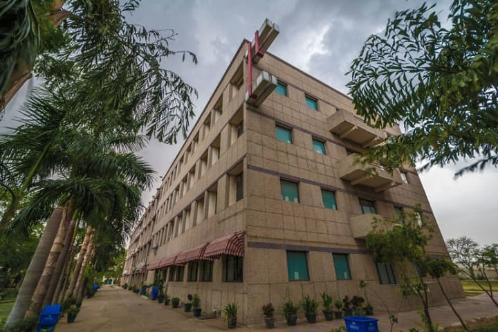 Anangpuria School of Pharmaceutical Sciences campus in Faridabad, Haryana, India — photo 1