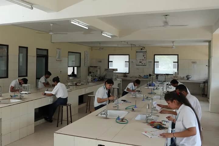 Anangpuria School of Pharmaceutical Sciences campus in Faridabad, Haryana, India — photo 4