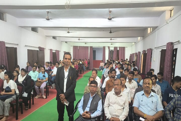 Swami Vivekanand Mahavidyalaya campus in Jhansi, Uttar Pradesh, India — photo 5