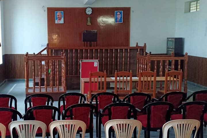 Guru Nanak Vidyak Society's Law College campus in Mumbai, Maharashtra, India — photo 2