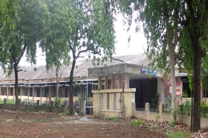 Law College campus in Godhra, Gujarat, India — photo 2