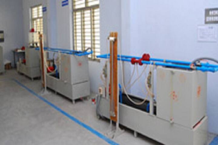 Narasaraopeta Institute of Technology campus in Narasaraopet, Andhra Pradesh, India — photo 4