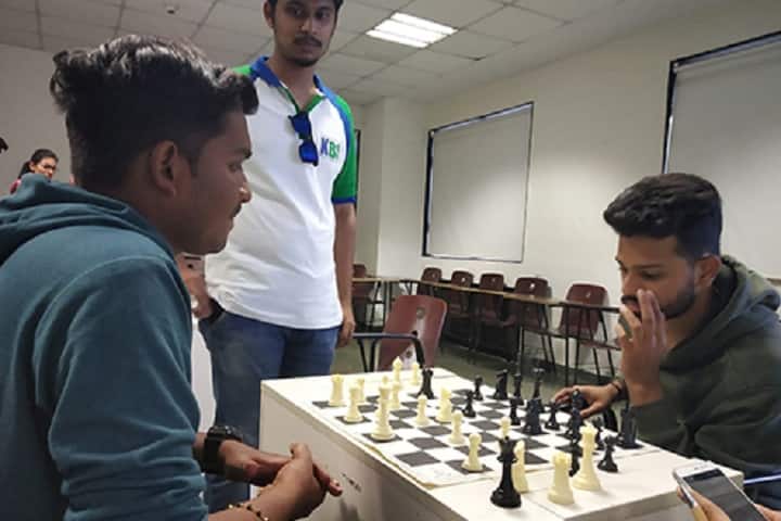 Kohinoor Management School campus in Mumbai, Maharashtra, India — photo 4