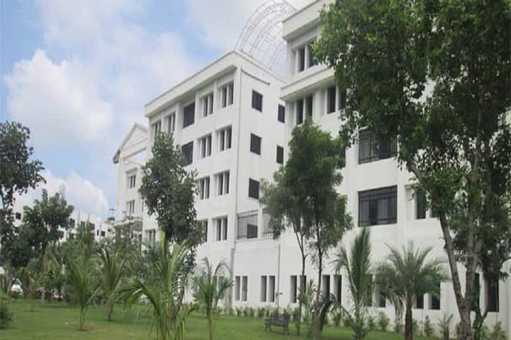 Abha Gaikwad-Patil College of Engineering, Nagpur campus photo