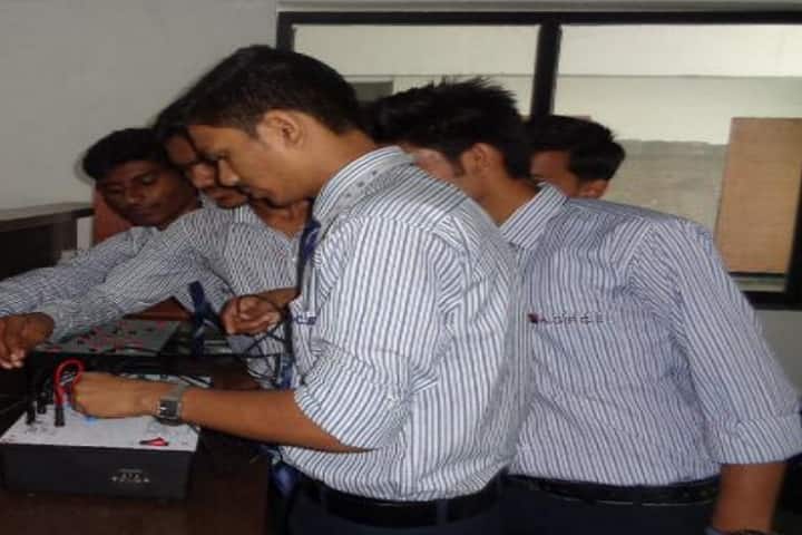 Abha Gaikwad-Patil College of Engineering campus in Nagpur, Maharashtra, India — photo 4