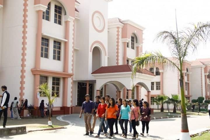 Law College Dehradun campus in Dehradun, Uttarakhand, India — photo 2