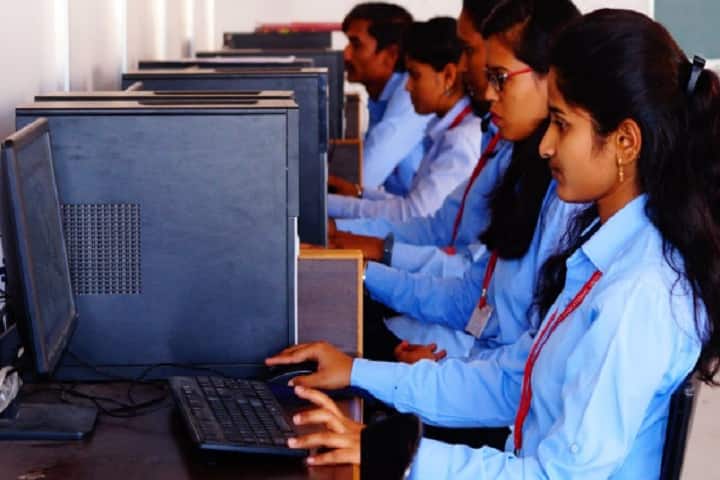 Arvind Gavali College of Engineering campus in Satara, Maharashtra, India — photo 4