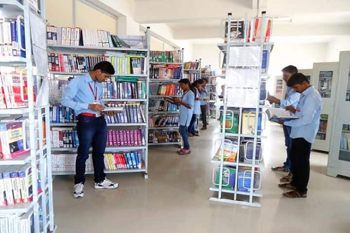 Arvind Gavali College of Engineering campus in Satara, Maharashtra, India — photo 6