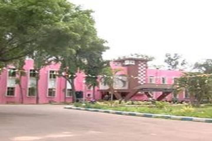 Thanthai Periyar EV Ramasamy Government Polytechnic College campus in Vellore, Tamil Nadu, India — photo 2