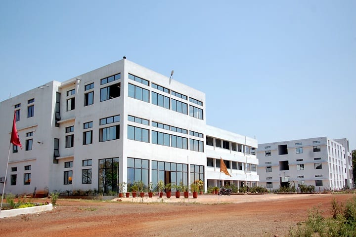 Chhattisgarh Engineering College campus in Durg, Chhattisgarh, India — photo 1