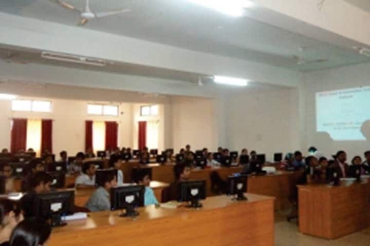 Chhattisgarh Engineering College campus in Durg, Chhattisgarh, India — photo 4