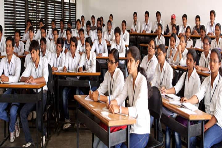 Rajendra Jotiram Phule Polytechnic campus in Ahmednagar, Maharashtra, India — photo 4