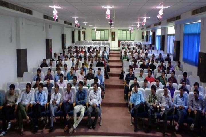 Smt SB Patel Institute of Business Management campus in Mehsana, Gujarat, India — photo 1