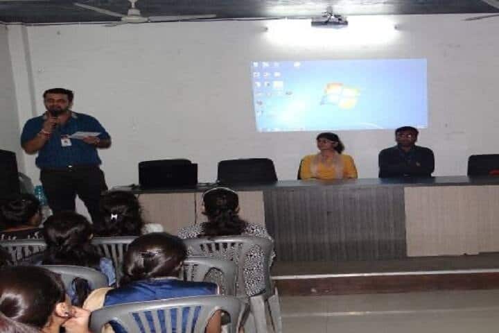 Shri Shambhubhai V Patel College of Computer Science and Business Management campus in Surat, Gujarat, India — photo 2