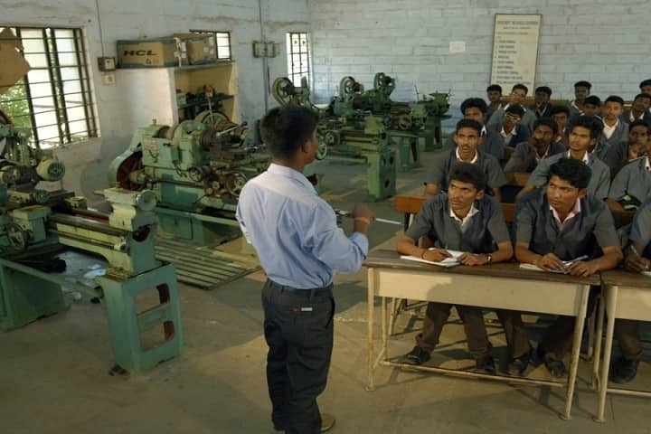 Sree Narayana Guru Polytechnic College campus in Coimbatore, Tamil Nadu, India — photo 3