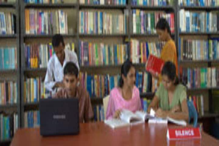 Kurunji Venkatramana Gowda Law College campus in Dakshina Kannada, Karnataka, India — photo 4