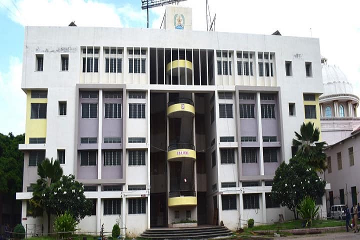 Sangameshwar College campus in Solapur, Maharashtra, India — photo 2