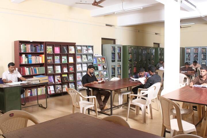 KMCT Law College campus in Athavanad, Kerala, India — photo 3