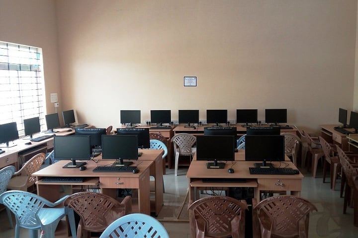 Maharani's Science College for Women campus in Mysuru, Karnataka, India — photo 6