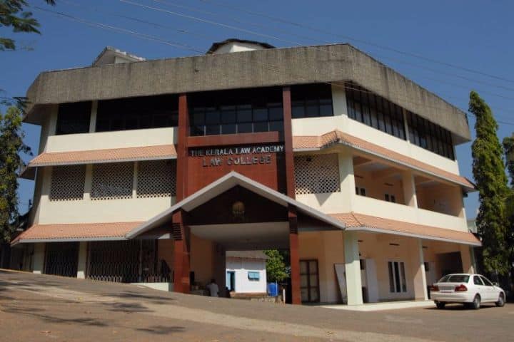 Kerala Law Academy Law College campus in Thiruvananthapuram, Kerala, India — photo 1