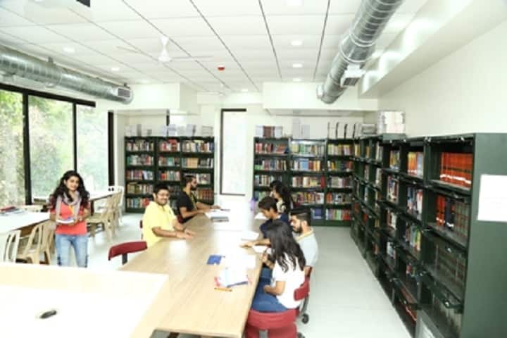 KES' Shri Jayantilal H Patel Law College campus in Mumbai, Maharashtra, India — photo 5