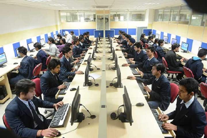 School of Law campus in Baddi, Himachal Pradesh, India — photo 4