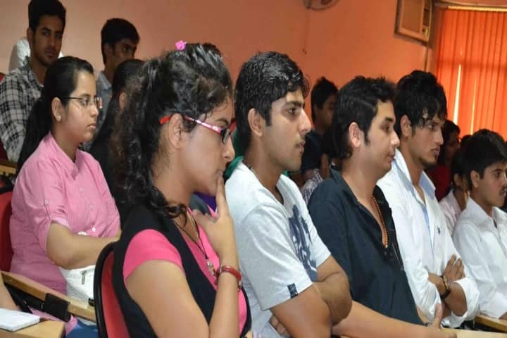 Kamta Prasad Mishra Law College, Allahabad campus in Allahabad, Uttar Pradesh, India