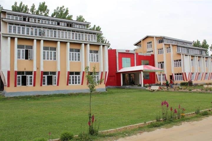 Kashmir Creative Education Foundation Law College campus in Pulwama, Jammu and Kashmir, India — photo 2