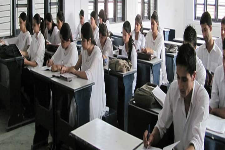 KC Law College campus in Jammu, Jammu and Kashmir, India — photo 3