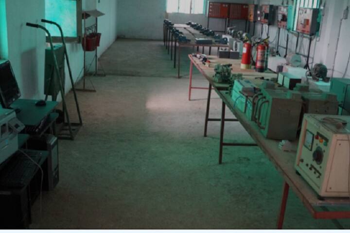 Keshav Madhav Vidhi Shikshan Sansthan campus in Dhoom Manikpur, Uttar Pradesh, India — photo 5