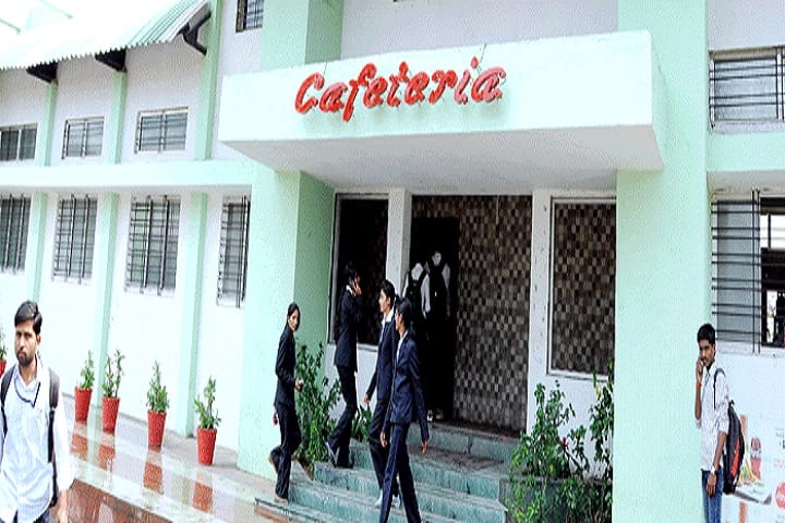 Dr Daulatrao Aher College of Engineering campus in Karad, Maharashtra, India — photo 3