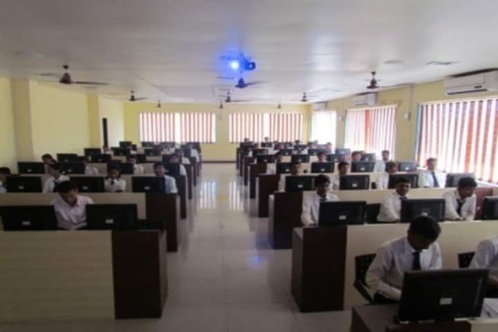 Godavari College of Engineering campus in Jalgaon, Maharashtra, India — photo 4
