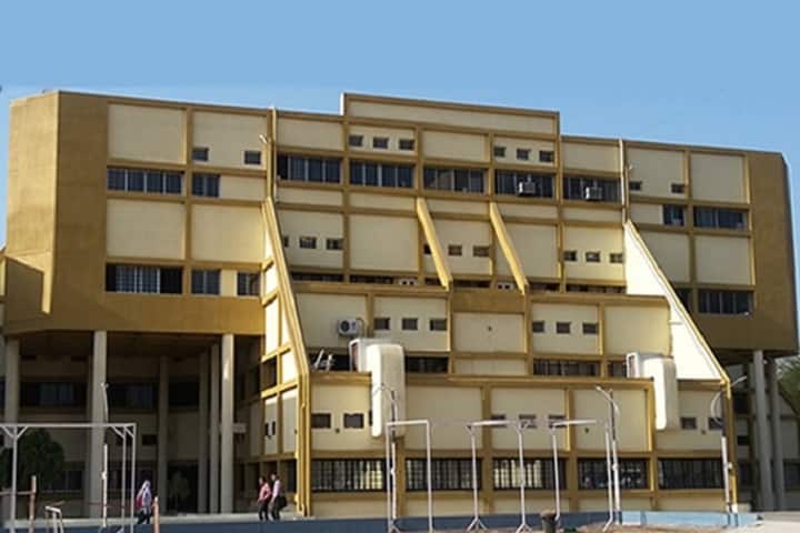 Vidyabharati College of Pharmacy campus in Amravati, Maharashtra, India — photo 2