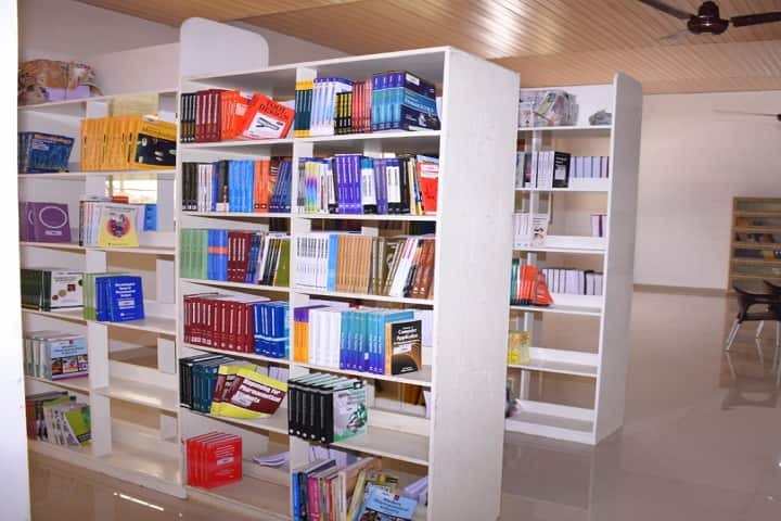 PR Pote Patil College of Pharmacy campus in Amravati, Maharashtra, India — photo 6
