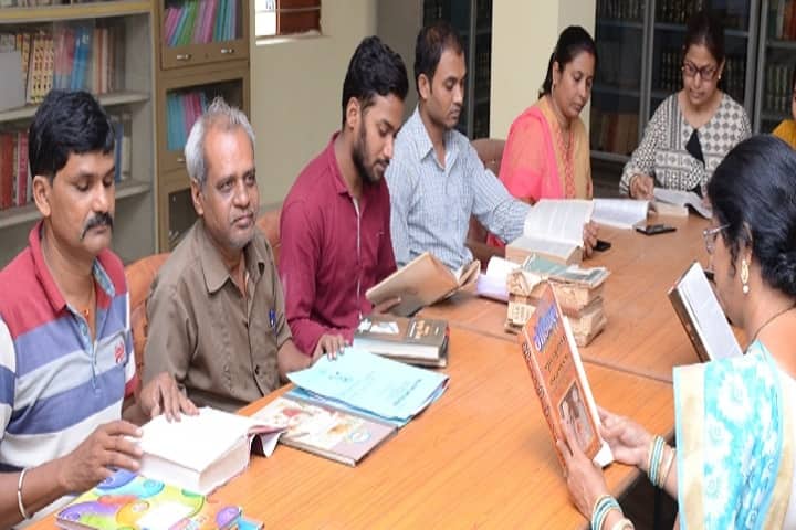 Kalyan Law College campus in Bhilai, Chhattisgarh, India — photo 3