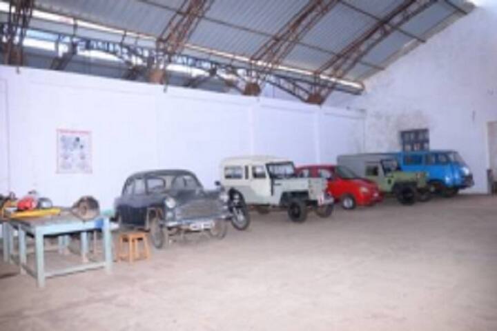 Smt LV Government Polytechnic campus in Hassan, Karnataka, India — photo 4