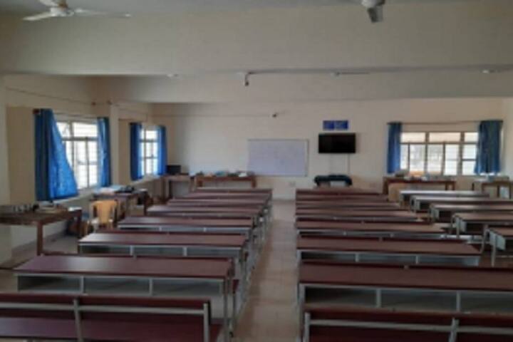 Smt LV Government Polytechnic campus in Hassan, Karnataka, India — photo 5