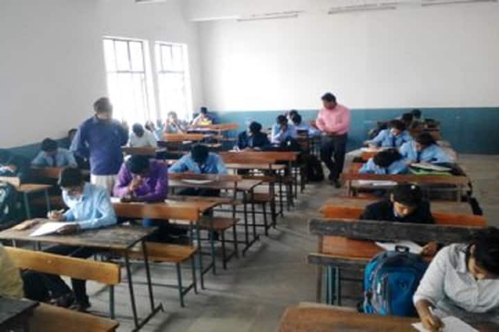 Karmaveer Bhaurao Patil College of Engineering campus in Satara, Maharashtra, India — photo 2
