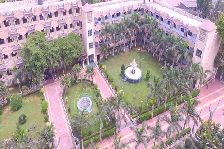 Shree Swaminarayan Physiotherapy College campus in Kadodara, Gujarat, India — photo 1