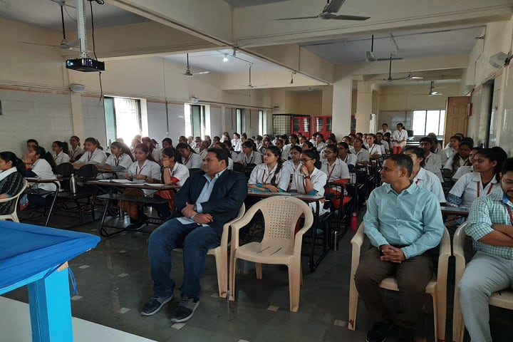 Shree Swaminarayan Physiotherapy College campus in Kadodara, Gujarat, India — photo 6