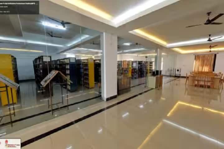 Maharana Institute of Professional Studies campus in Kanpur, Uttar Pradesh, India — photo 3
