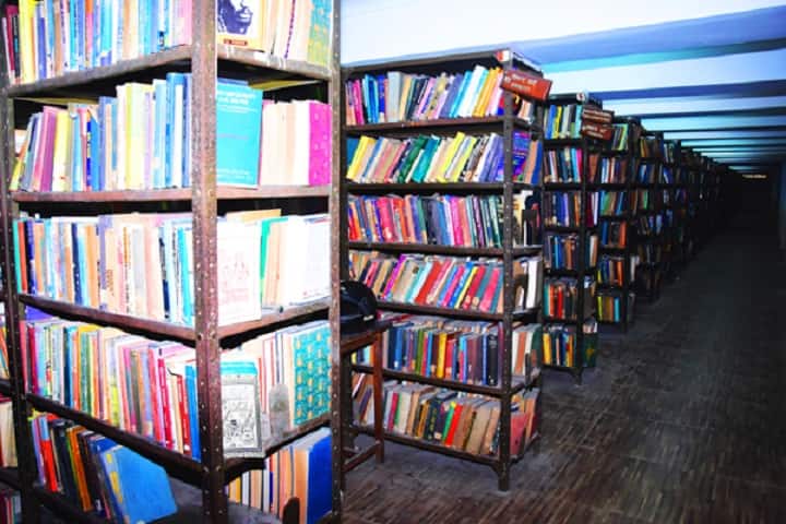DDU Gorakhpur campus in Gorakhpur, Uttar Pradesh, India — photo 3